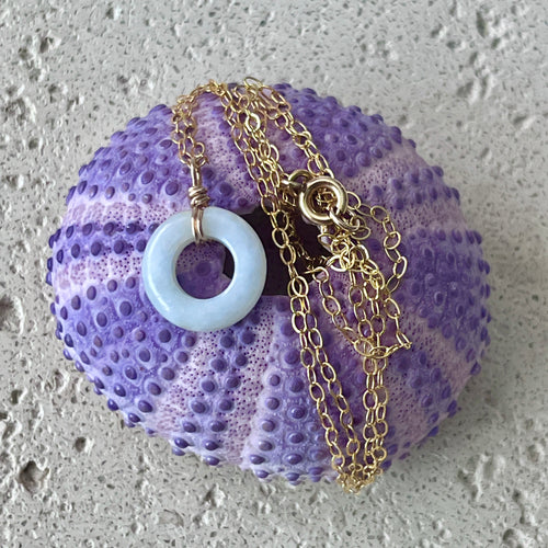 JADE DONUT PENDANT NECKLACE 16