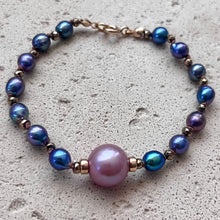 KNOTTED EDISON PEARL AND BLUE KESHI BRACELET 7" (B18)