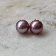 9.7MM EDISON PEARL STUDS GF (E10)