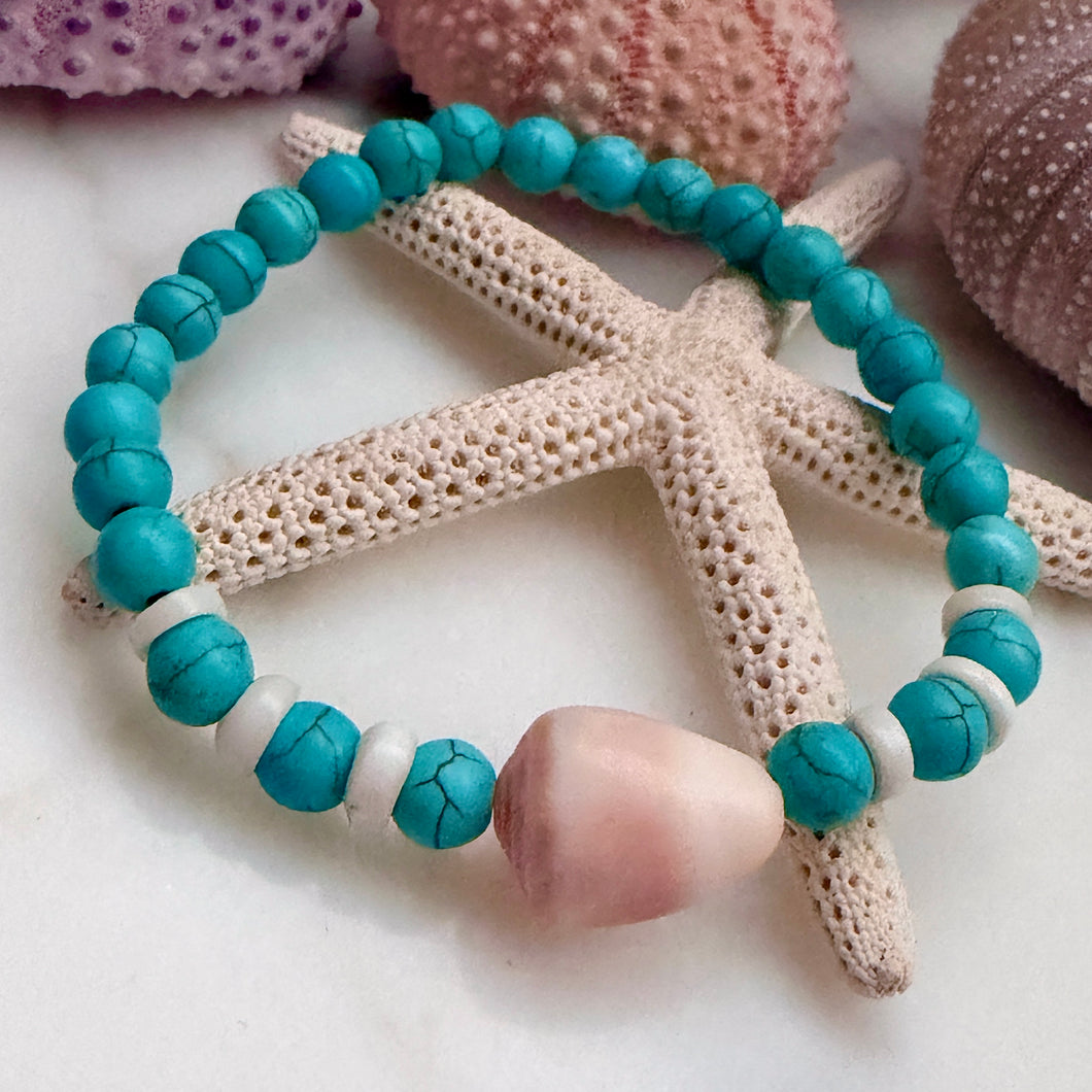 CONE SHELL & TURQUOISE BRACELET M/L (B12)