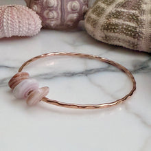 TRIPLE PUKA SHELL BANGLE 8" GF (B23)