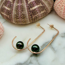 TAHITIAN PEARL SWOOP EARRINGS GF (E3)