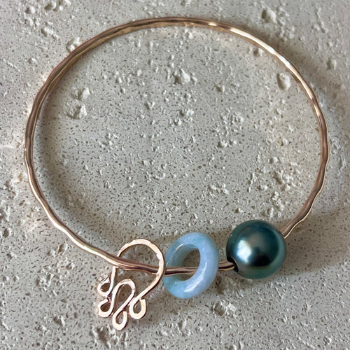 TAHITIAN JADE TAKO BANGLE 7.5