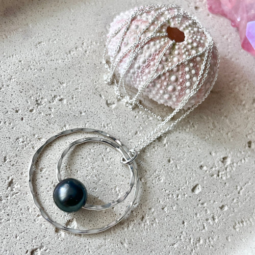 MAHINA NECKLACE 30