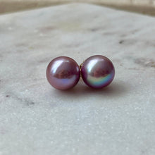 9.5MM EDISON PEARL STUDS GF (E9)