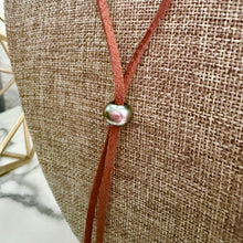 PEACOCK TAHITIAN BOLO TIE  (N1)