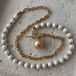 GOLDEN SOUTH SEA 50/50 TOGGLE NECKLACE 19" GF (N39)