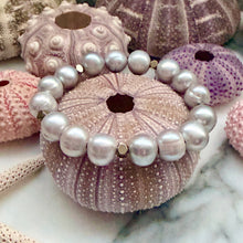 SILVER FW PEARL MOMI BRACELET MED (B5)