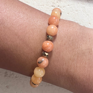 CARNELIAN & PYRITE GEMSTONE BRACELET MED (B33)