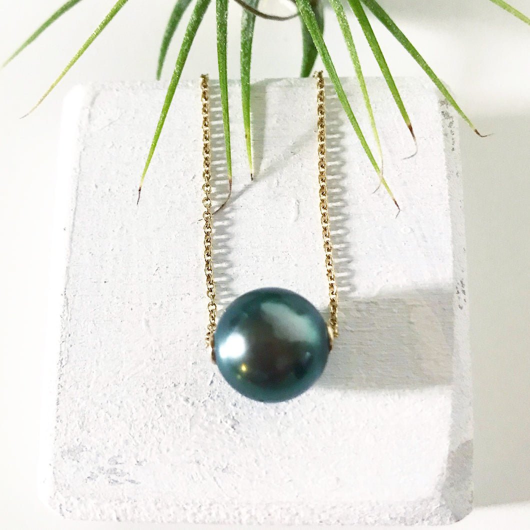 LUXE FLOATING PEARL NECKLACE GF (11MM+ TAHITIAN PEARL)
