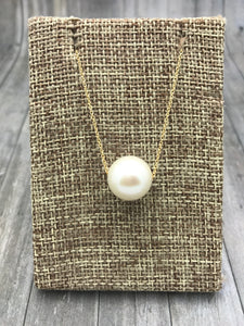 FLOATING PEARL NECKLACE  (WHITE EDISON PEARL)