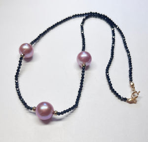 SPARKLY TRIPLE EDISON PEARL BLACK SPINEL NECKLACE 16" (N36)