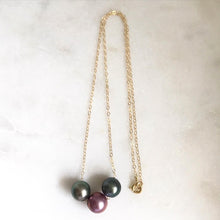 SUMMER LOVE FLOATING PEARL NECKLACE